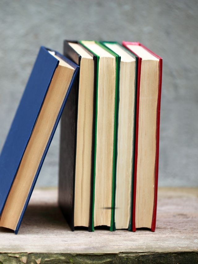 9 books to read for sharp mind.